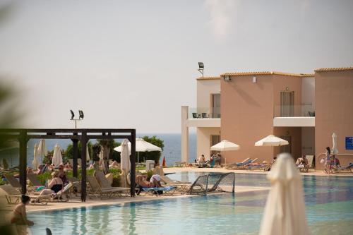 Aparthotel Akteon Holiday Village