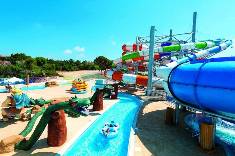 Tofinis Hotel