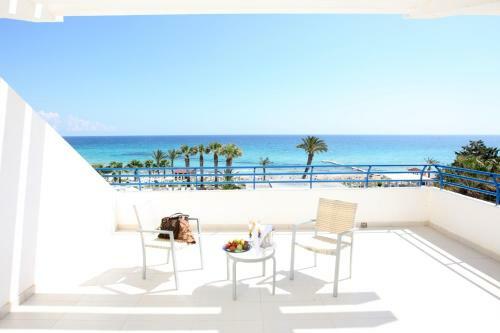 Vrissiana Beach Hotel