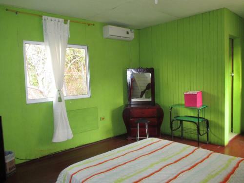 Hostal Hotel Flemming Tree