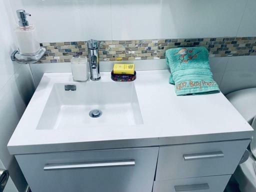Apartamento Edificio Bay Point Apt. 402