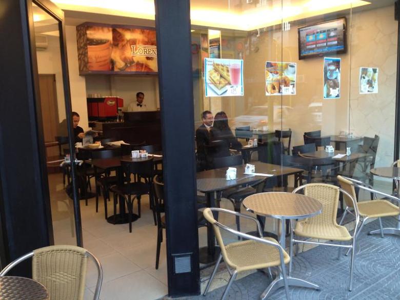 Hotel Lorenzo Suites