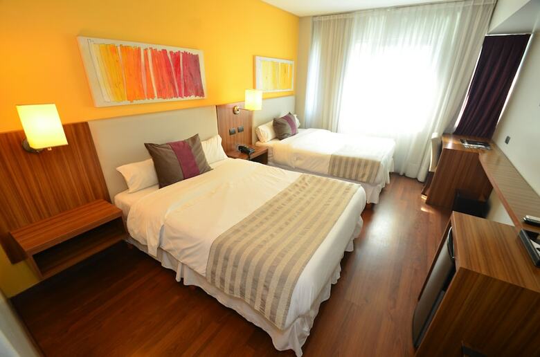 Hotel Bicentenario Suites & Spa