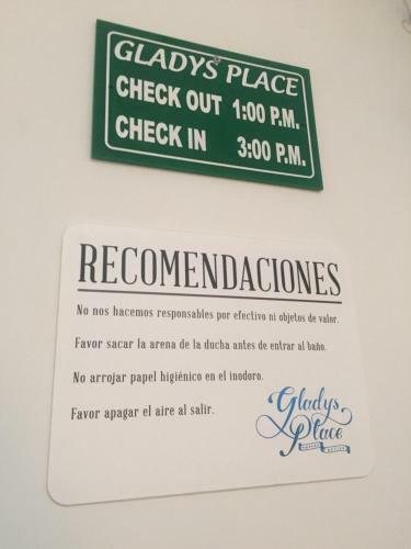 Posada Gladys Place
