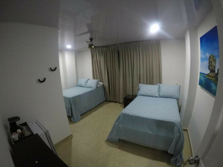 Hotel Hostal Olas