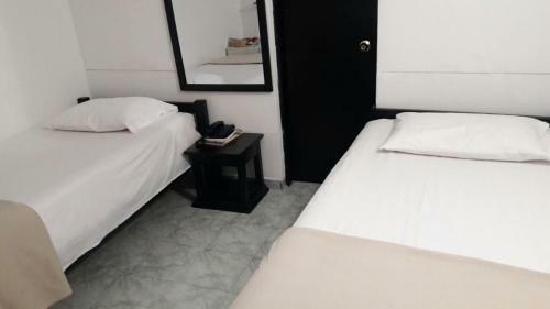 Hotel 999