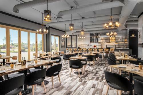 Hotel Prestige Rocky Mountain Resort Cranbrook