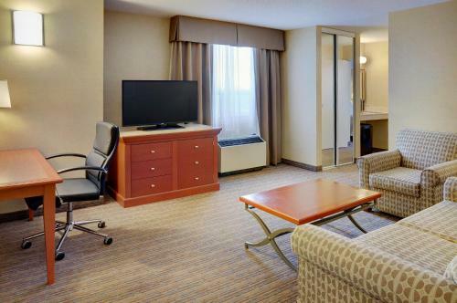 Holiday Inn Hotel & Suites London