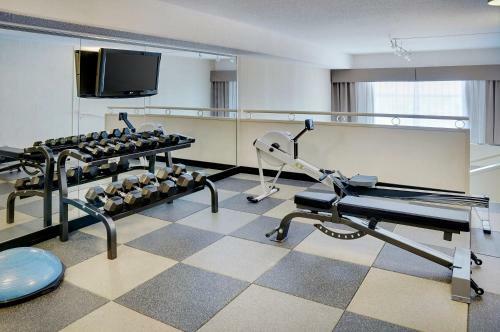 Holiday Inn Hotel & Suites London