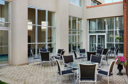Holiday Inn Hotel & Suites London