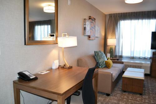 Hotel Staybridge Suites - Red Deer North