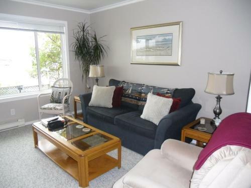 Bed & Breakfast Hammond Bay Oceanside Guesthouse
