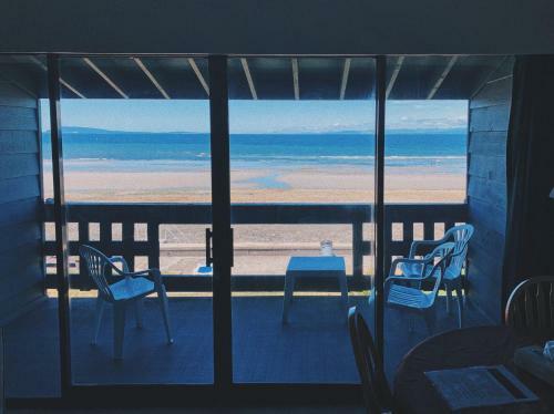 Hotel Sand Pebbles Inn
