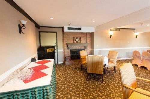 Hotel Cozystay Signature Abercorn Inn