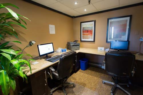 Hotel Cozystay Signature Abercorn Inn