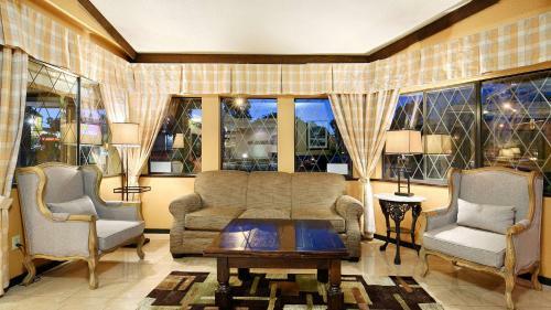 Hotel Cozystay Signature Abercorn Inn