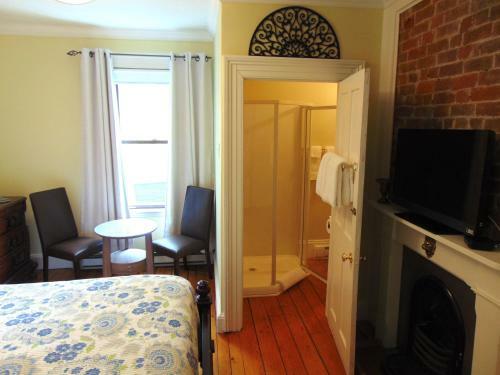 Hostal The Rendell Shea Manor