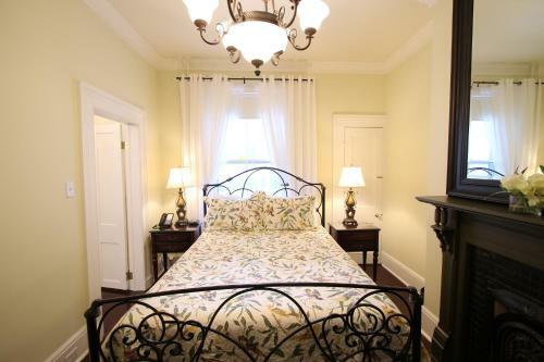 Hostal The Rendell Shea Manor