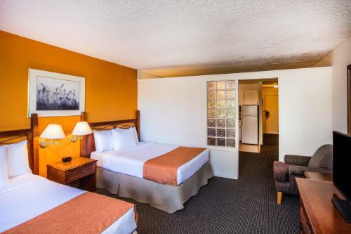 Hotel Howard Johnson By Wyndham Victoria