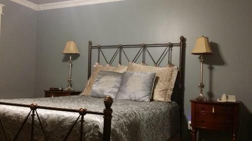 Posada Carriage House Inn