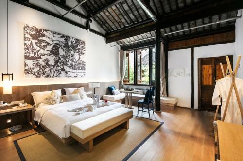 Formoon Boutique Hotel