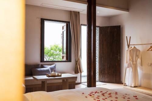 Formoon Boutique Hotel