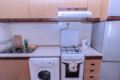 Armt Apartments At Sakharov Square Yerevan