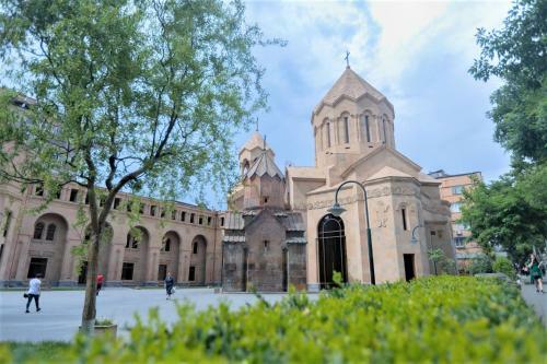Armt Apartments At Abovyan Street