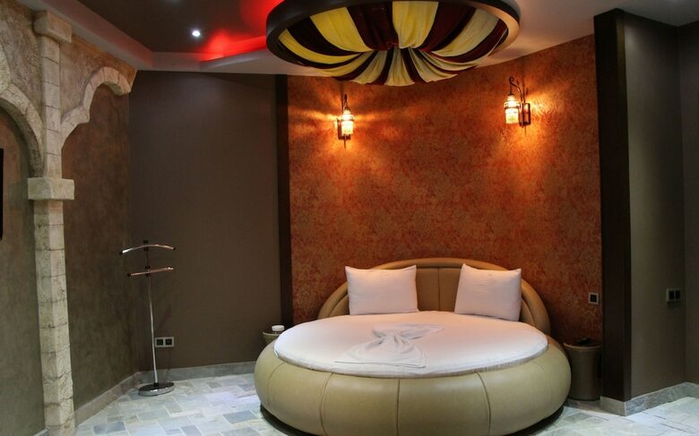 Green Palace Hotel