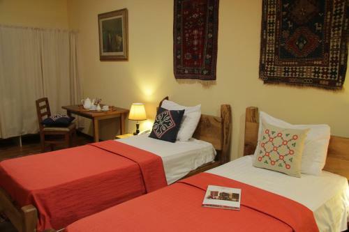 Silk Road Hotel