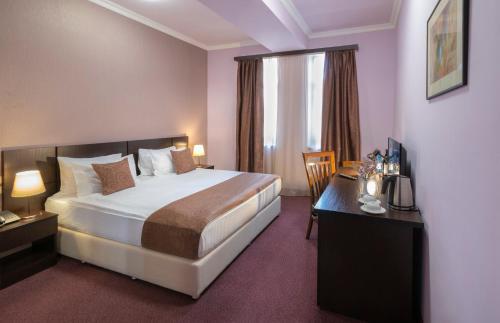 Hotel Ani Central Inn