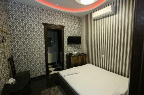 Dreams Hotel