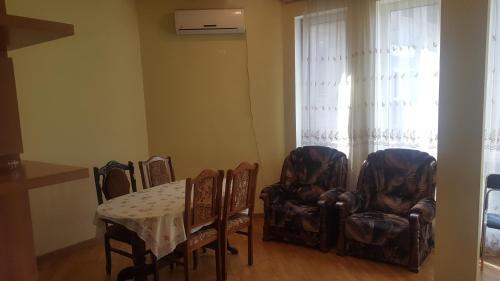 Apartment Mashtots Ave 3