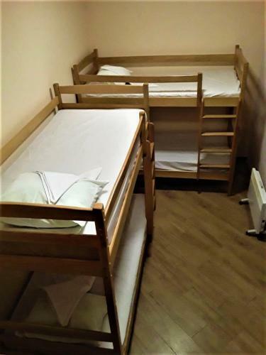 Pinoy Hostel & Tours