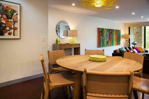 Lake Daylesford Lodge 3