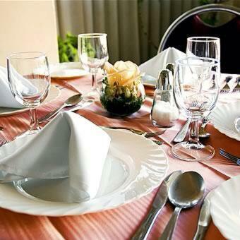Americana Hotel