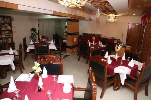 Hotel Golden Deer