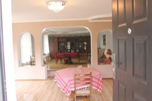 Hostal Iason Guest House In Mazeri