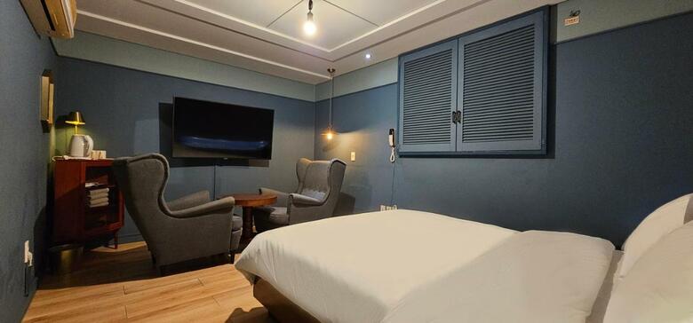 Hansan Hotel