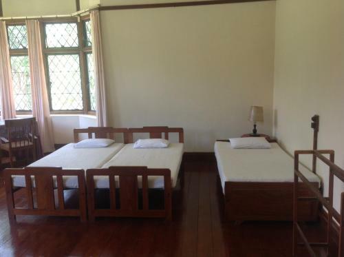 Morris Bungalow
