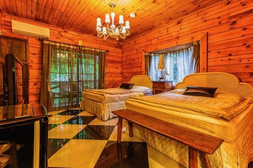 Bed & Breakfast Sun Moon Lake Full House Resort