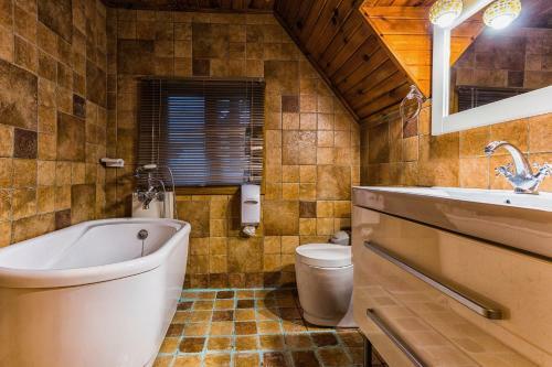 Bed & Breakfast Sun Moon Lake Full House Resort