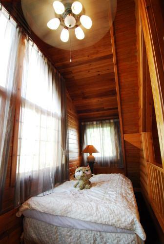 Bed & Breakfast Sun Moon Lake Full House Resort