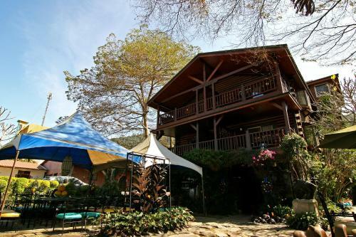Bed & Breakfast Sun Moon Lake Full House Resort