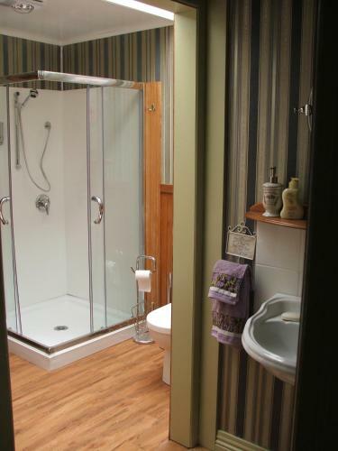 Astonleigh Villa Bed & Breakfast