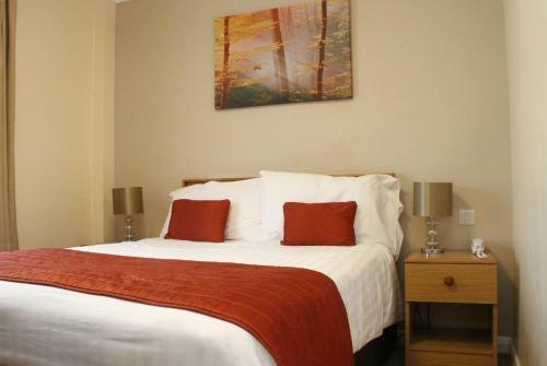 Exeter Court Hotel
