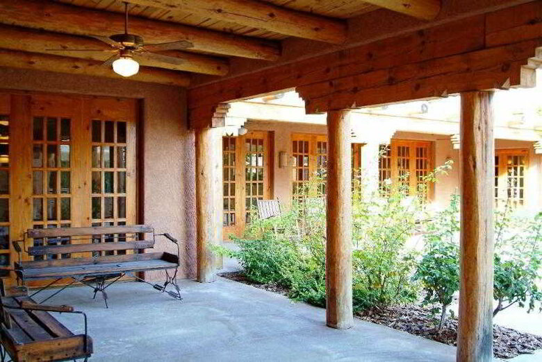 Hotel Courtyard By Marriott At Lake Powell - Page