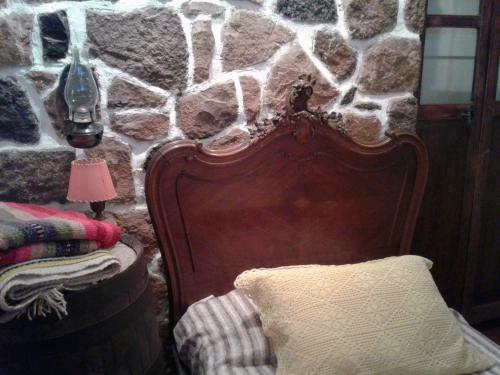 Hostal Stone House B&B