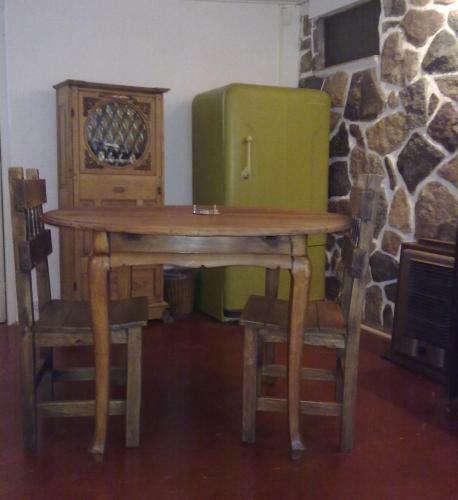 Hostal Stone House B&B