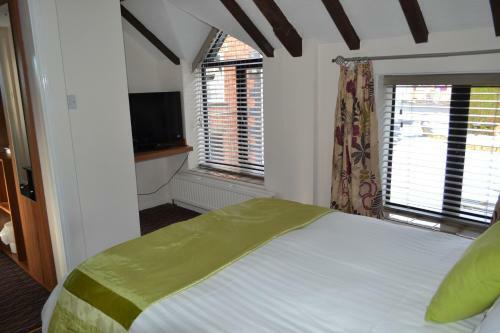 Posada Oak Tree Inn
